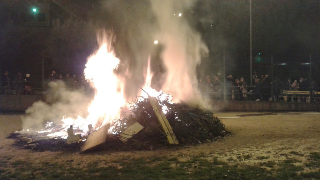 San Benedetto - Le tradizionali fòchere accendono il Natale